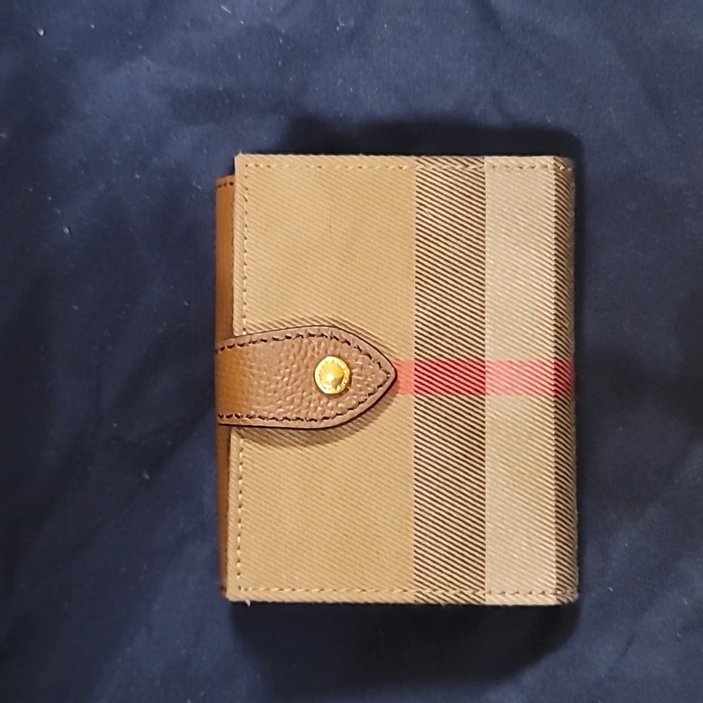 Burberry wallet - Picture 2 of 7